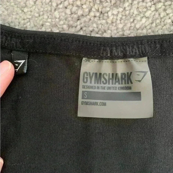 Black Gymshark Workout Shirt - Picture 3 of 4